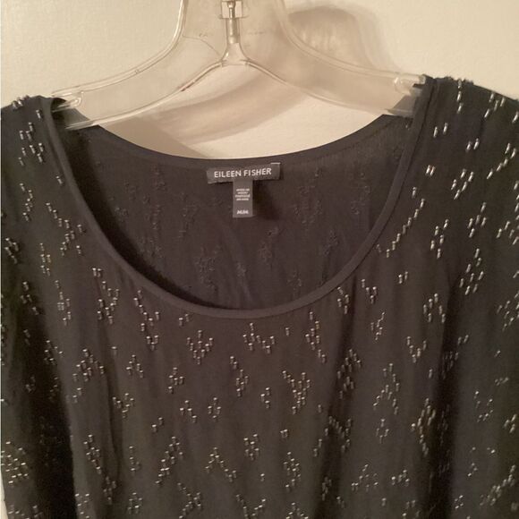 EILEEN FISHER SIZE M BLACK SILK BEADED CHEVRON DESIGN CAP SLEEVE SCOOP NECK TOP - Picture 5 of 8